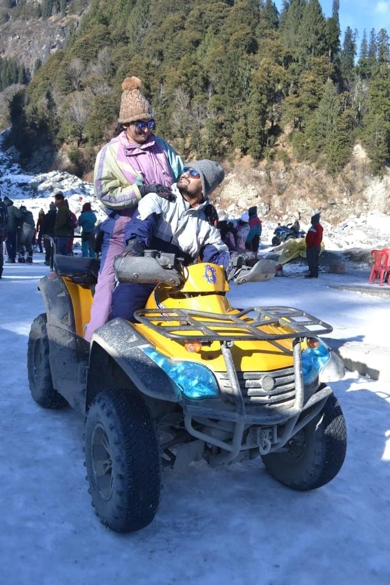Happy traveler in Himachal 3